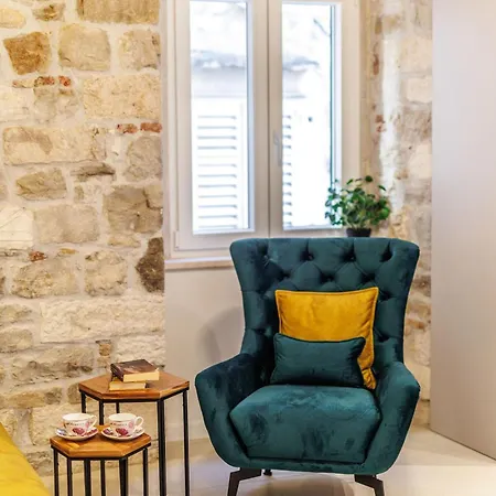 New, Modern Evala Apartment Split